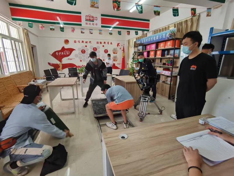 镇远县广告片拍摄公司：极简主义践行者，少即是多的视觉哲学
